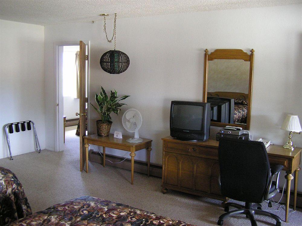 Laguna Vista Lodge Eagle Nest Extérieur photo